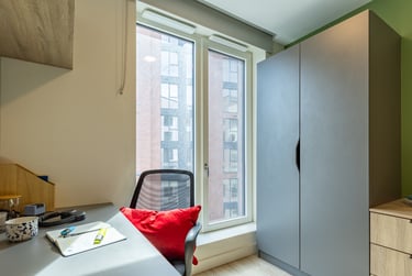 Premium En Suite - Image 1